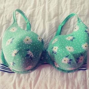 CACIQUE 42F Underwire T-Shirt Bra Green Daisy